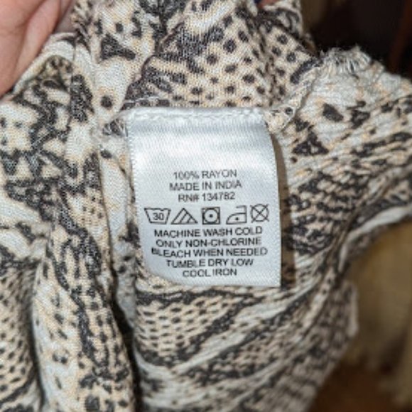 Hint of Blush Snake Print Midi Dress - Picture 5 of 5